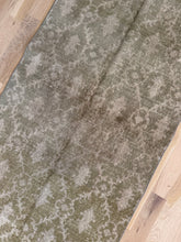 Load image into Gallery viewer, Vintage Turkish 2’10” x 9’7”