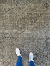 Load image into Gallery viewer, Antique Tabriz 7’10” x 11’
