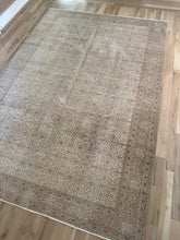 Load image into Gallery viewer, Vintage Kayseri 6’6” x 9’6”