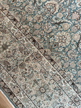 Load image into Gallery viewer, Vintage Doroksh 9’6” x 13’7”