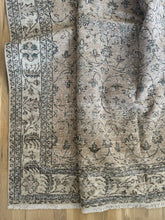 Load image into Gallery viewer, Vintage Turkish 7’5” x 10’5”