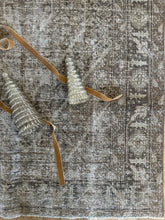 Load image into Gallery viewer, Antique Tabriz 4’2” x 6’1”