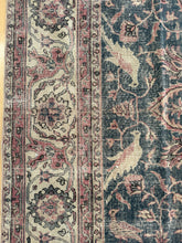 Load image into Gallery viewer, Vintage Turkish 9’6” x 12’4”