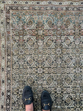 Load image into Gallery viewer, Antique Malayer 3’6” x 6’