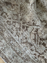 Load image into Gallery viewer, {ON HOLD} Antique Mahal 4’9” x 7’8”