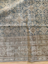 Load image into Gallery viewer, Antique Malayer 6’1” x 10’11”