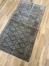 Load image into Gallery viewer, Vintage Baluch 2’11” x 5’7”