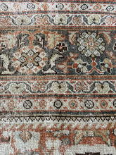 Load image into Gallery viewer, Antique Mahal 10’10” x 12’