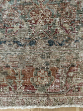 Load image into Gallery viewer, Antique Tabriz 4’ x 5’7”