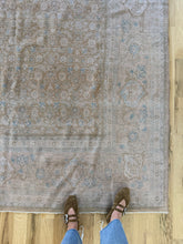 Load image into Gallery viewer, Vintage Tabriz 6’10” x 9’10”