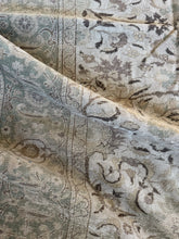 Load image into Gallery viewer, Vintage Kayseri 6’8” x 9’7”
