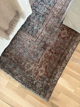Load image into Gallery viewer, Antique Mahal 11’10” x 14’3”