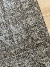Load image into Gallery viewer, Antique Tabriz 4’2” x 6’1”