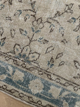 Load image into Gallery viewer, {ON HOLD} Vintage Turkish 3’2” x 11’4”