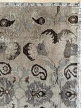 Load image into Gallery viewer, Vintage Turkish 3’6” x 6’8”