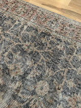 Load image into Gallery viewer, Vintage Turkish 3’8”’x 6’9” (1)