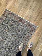 Load image into Gallery viewer, Vintage Turkish 3’8”’x 6’9” (1)