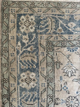 Load image into Gallery viewer, Vintage Turkish 6’4” x 9’9”