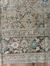 Load image into Gallery viewer, Vintage Mahal 8’7” x 11’6”