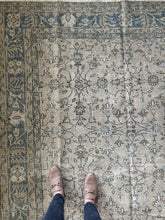 Load image into Gallery viewer, Vintage Turkish 6’4” x 9’9”