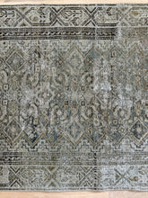 Load image into Gallery viewer, Antique Malayer 2’7” x 9’3”