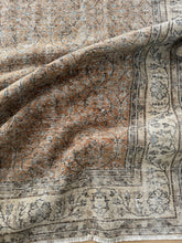 Load image into Gallery viewer, Vintage Turkish 7’8” x 10’9”
