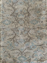 Load image into Gallery viewer, Vintage Kayseri 7’4” x 11’1”