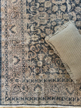 Load image into Gallery viewer, Vintage Oushak 7’4” x 11’2”