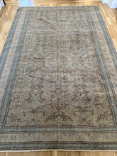 Load image into Gallery viewer, Vintage Kayseri 7’4” x 11’1”