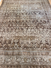 Load image into Gallery viewer, Antique Mahal 8’8” x 12’3”