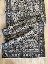 Load image into Gallery viewer, Vintage Persian 2’9” x 7’7”