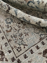 Load image into Gallery viewer, Antique Tabriz 9’11” x 13’7”