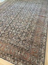 Load image into Gallery viewer, Antique Oushak 8’6” x 12’1”