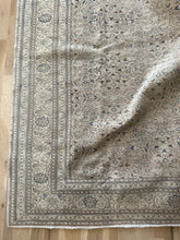 Load image into Gallery viewer, Vintage Kayseri 7’11” x 11’8”