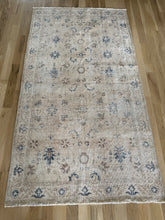Load image into Gallery viewer, Vintage Turkish 3’8” x 6’9”