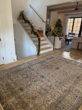 Load image into Gallery viewer, Vintage Turkish 7’3” x 9’11”