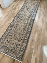 Load image into Gallery viewer, Vintage Turkish 2’9” x 9’9”