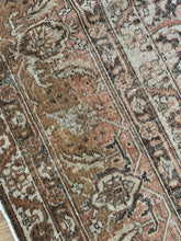 Load image into Gallery viewer, Antique Oushak 8’6” x 12’1”