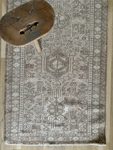 Load image into Gallery viewer, Antique Heriz 2’6” x 8’2”