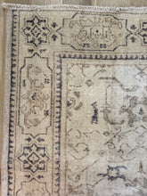 Load image into Gallery viewer, Vintage Turkish 7’ x 10’7”