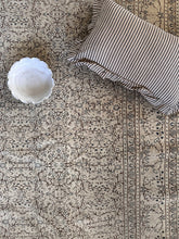 Load image into Gallery viewer, Vintage Kayseri 8’5” x 12’9”