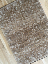 Load image into Gallery viewer, Antique Persian 2’10” x 3’10”