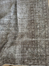 Load image into Gallery viewer, Antique Tabriz 9’6” x 12’2”