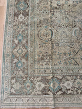 Load image into Gallery viewer, Vintage Mahal 8’7” x 11’6”