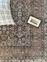 Load image into Gallery viewer, Antique Oushak 8’6” x 12’1”