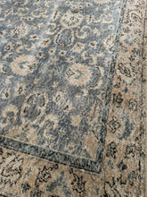 Load image into Gallery viewer, Vintage Turkish 4’8” x 7’5”