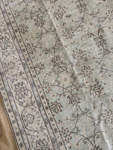 Load image into Gallery viewer, Vintage Turkish 8’ x 11’6”