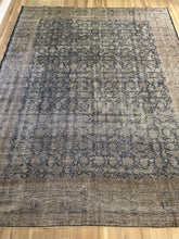 Load image into Gallery viewer, Antique Isparta 8’ x 10’3”