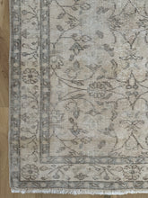 Load image into Gallery viewer, {ON HOLD} Vintage Turkish 3’4” x 6’9”