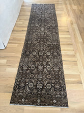 Load image into Gallery viewer, Vintage Malayer 2’8” x 10’3”